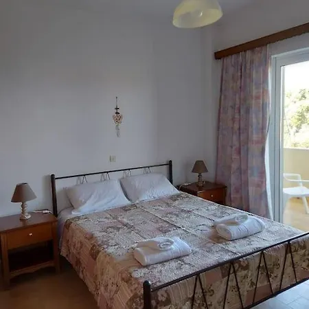Lotus 5 Apartment